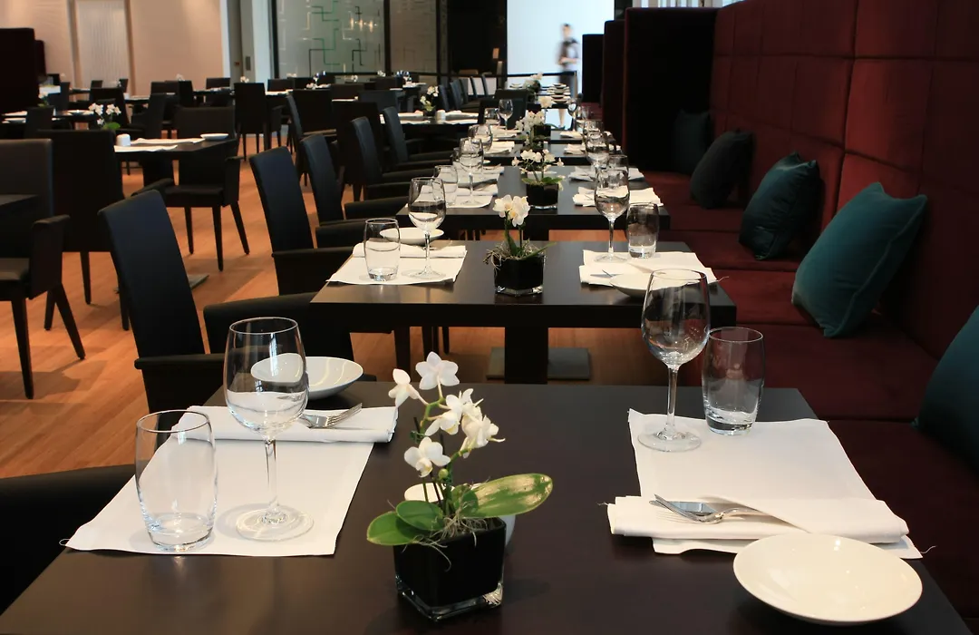 Radisson Blu Hotel, Hamburg-1